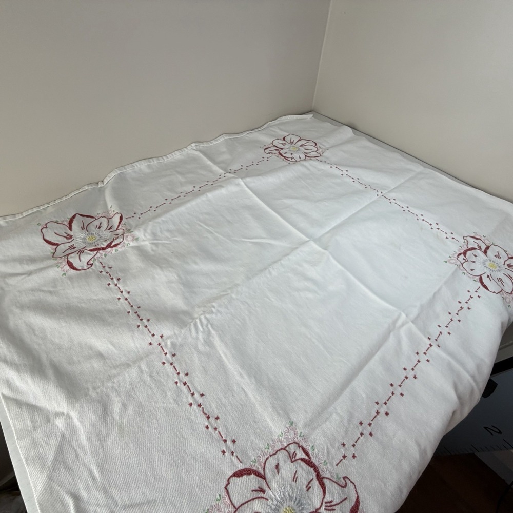 Vintage Table Cloth Cover Floral Cross‎ Stitch Girly Cottagecore Farmhouse